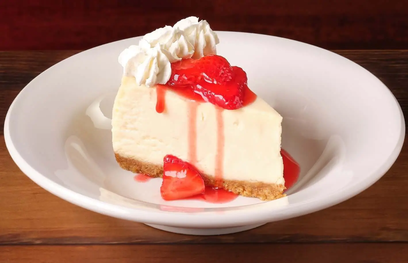 Texas Roadhouse Strawberry Cheesecake